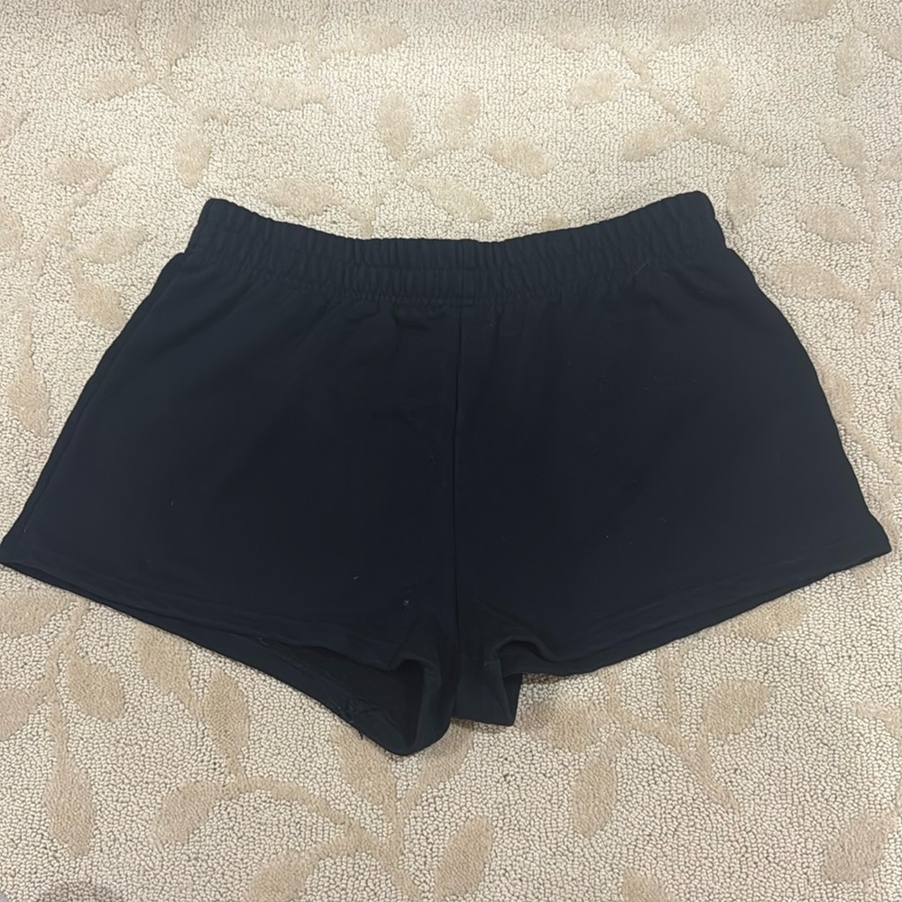 SHEIN Black Sweatshorts. Women’s Large (fit‎ like medium).